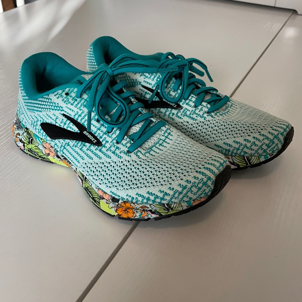 Brooks Revel running shoes